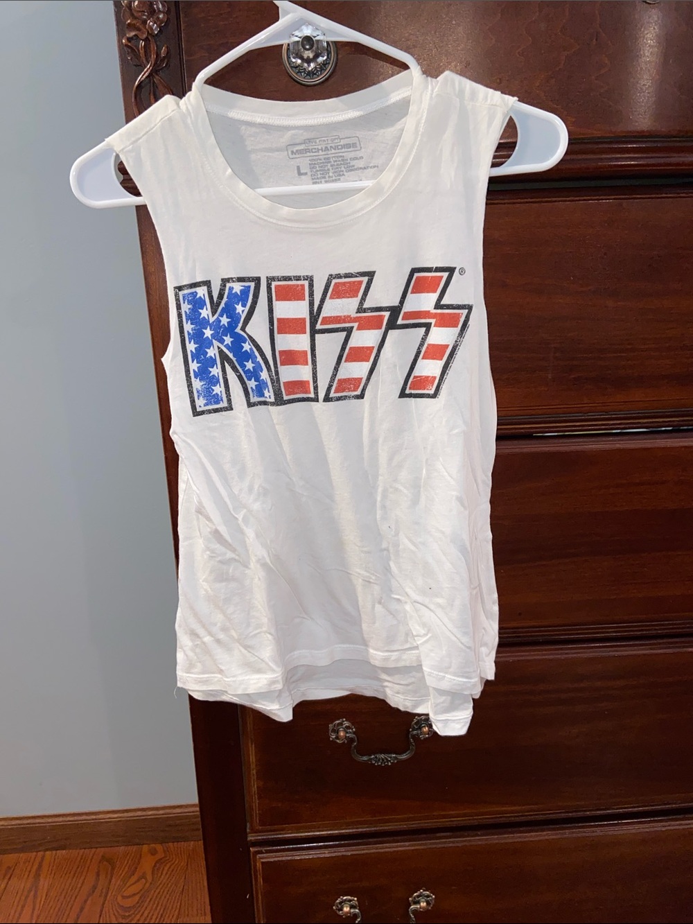 Live Nation, size L, white